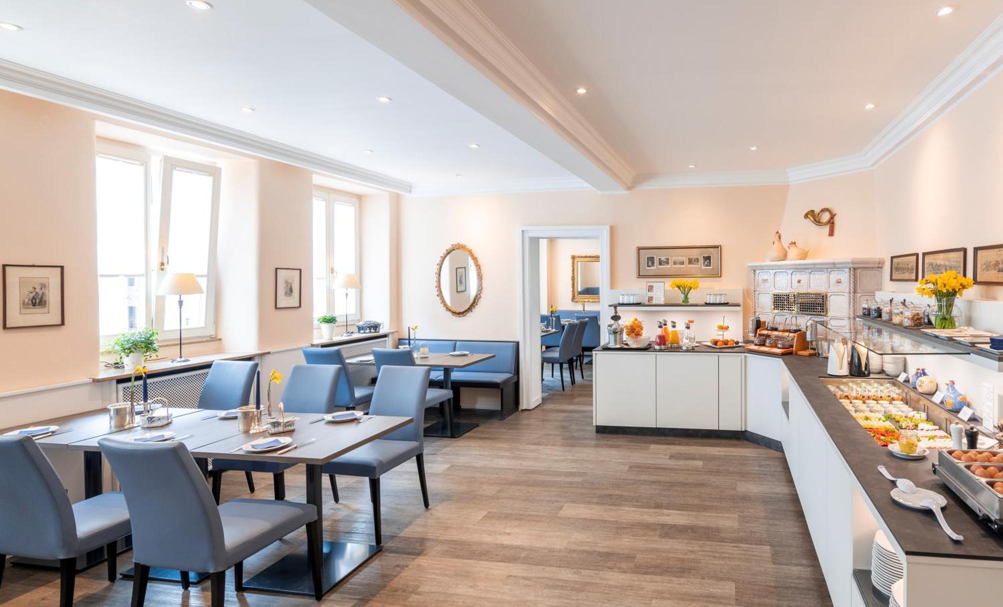 Adler Post Hotel 3*